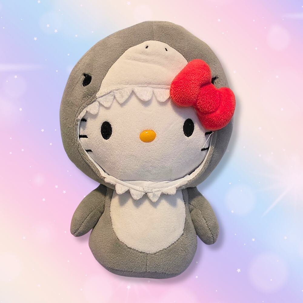 SANRIO x UNIVERSAL STUDIOS HELLO KITTY JAWS PLUSH